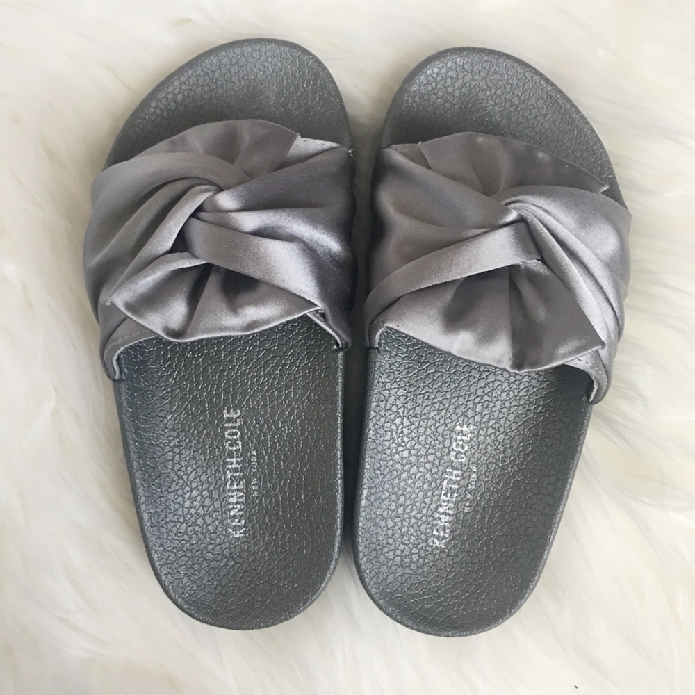 New Kenneth Cole Sandals